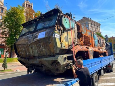 Парад російської техніки на Хрещатику завершено  