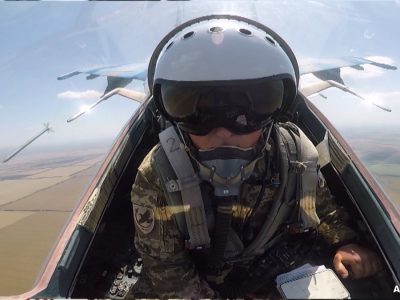 Чому наші льотчики воюють краще за російських  