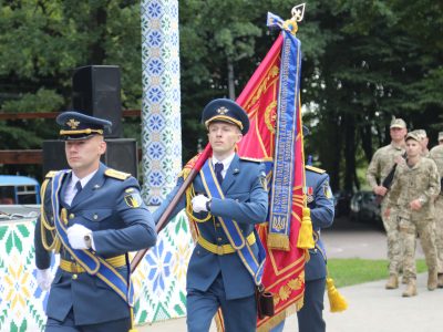 Окремий полк зв’язку та радіотехнічного забезпечення імені В’ячеслава Чорновола відзначив День частини  