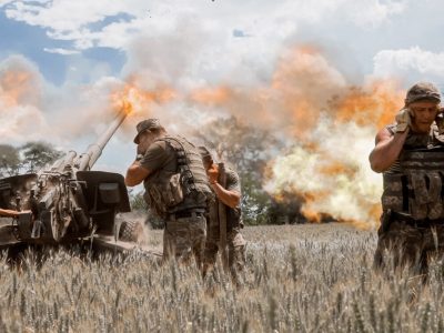 Українські захисники зупинили наступ росармії на кількох напрямках  