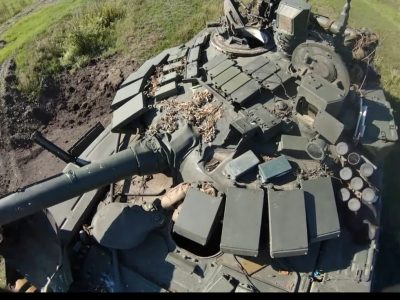 Українські воїни знищили рідкісні «біатлонні» Т-72Б3 рашистів  