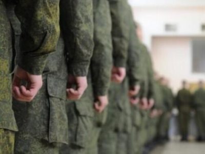 Росіянам, які намагаються ухилитися від мобілізації, погрожують кримінальною відповідальністю