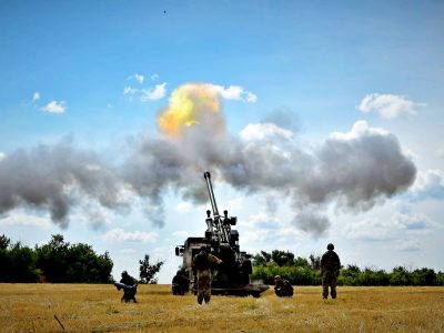 Українська артилерія робить усе, щоб знищити ударний потенціал окупантів – глава держави  