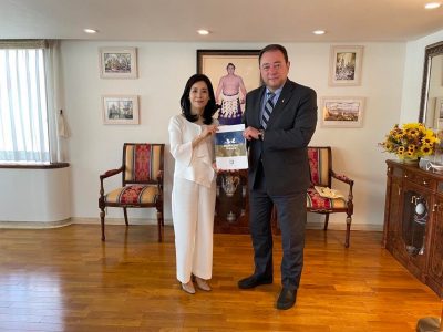 В Японії вийде збірник українського хайку, створеного під обстрілами у Харкові  