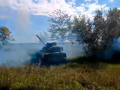 Морські піхотинці знищили ворожий склад боєприпасів та живу силу противника  