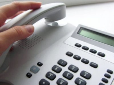 Працює «гаряча лінія» для психологічної допомоги українцям, які постраждали від війни  