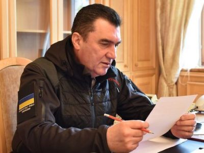 «Бермудський трикутник з утилізації росіян»: Олексій Данілов прокометував оголошену в рф мобілізацію  