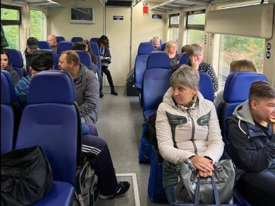 До звільненої Балаклії прибув перший пасажирський потяг