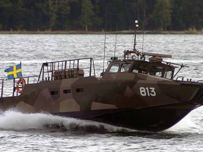 «Маневрені, швидкі і людиноцентричні» — у ВМС порівняли отримані катери з російськими  