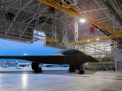 Бомбардувальник-невидимка B-21 Raider буде представлений вже у грудні  