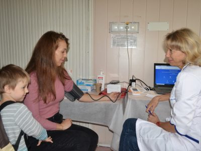 В Одесі створили мережу мобільних медичних центрів для вимушених переселенців  