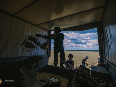 Піротехніки за добу знешкодили 3 авіабомби