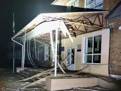 По Нікопольському району ворог ударив із «Градів» і важкої артилерії  