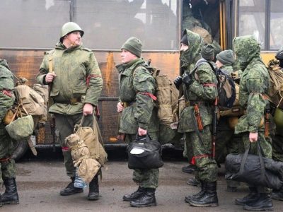 російські командири відкрито називають своїх підлеглих гарматним м’ясом  