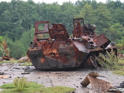 Окупанти розчаровані живучістю російських «аналоговнет» на полі бою