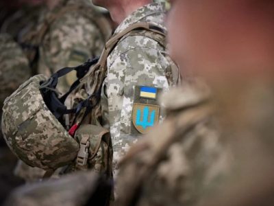 Звільнення з військової служби через утримання трьох і більше неповнолітніх дітей: хто має на це право  