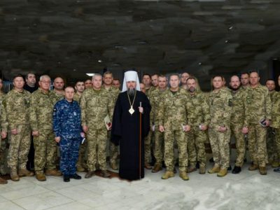 Митрополит Епіфаній відзначив військовослужбовців ЗСУ церковними нагородами  
