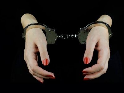 П’ять років проведе за ґратами мешканка Маріуполя за виправдування злочинів армії рф  