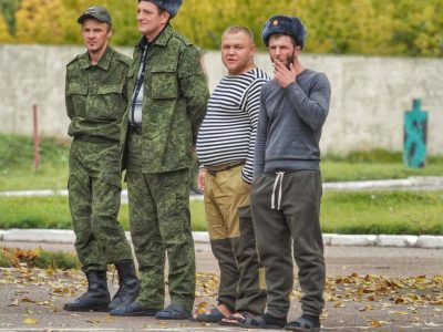 Форма 8: На Запоріжжя російські мобілізовані приїхали воювати у цивільному одязі