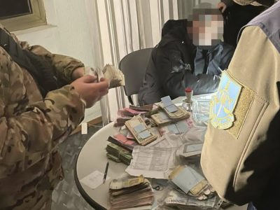 Працював на окупантів і забезпечував їх продовольством. На Харківщині затримали місцевого депутата  