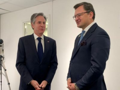 Кулеба та Блінкен обговорили посилення обороноздатності України та нові санкції проти рф