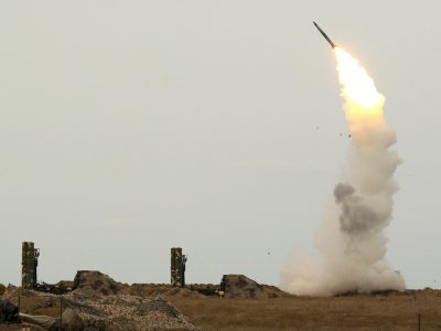 Дмитро Кулеба закликав держави ЄС прискорити надання Україні систем протиповітряної оборони  