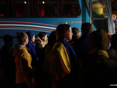 108 українок, звільнених з полону, отримають фіндопомогу від уряду та благодійного фонду  