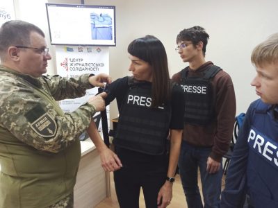 Як працюють військові ЗМІ — розповідали студентам Дніпра журналісти АрміяInform  