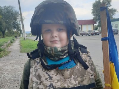 Артемко з прифронтового селища — талісман українських бійців  