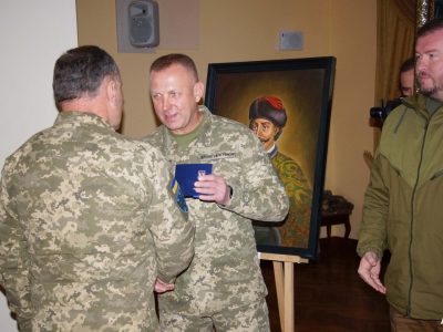 На Полтавщині захисникам та захисницям України вручили нагороди  