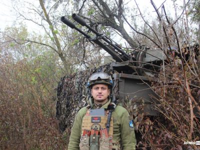 Українські десантники збили ворожий літак Су-30 зі старенької зенітки  