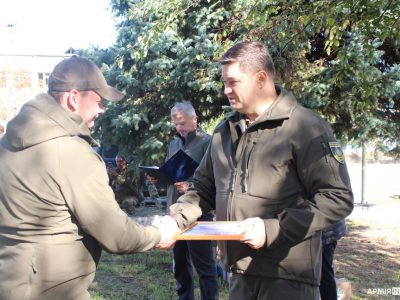 Голова Херсонської ОДА нагородив захисників України  