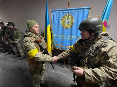 «Лейтенантські погони ми отримували під ворожими авіаударами»  