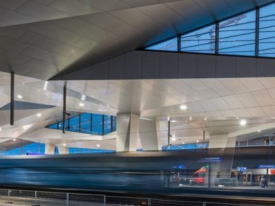 Австрійська залізниця продовжила безоплатний проїзд для українців  