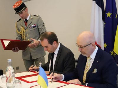 Міністри оборони України та Франції підписали Угоду про надання грантів у секторі безпеки  