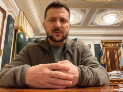 Володимир Зеленський закликав надати Україні достатню кількість ефективних систем ППО  