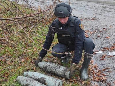 Понад 1300 вибухонебезпечних предметів знешкодили піротехніки за добу  