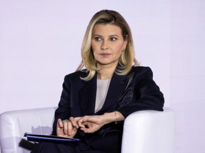 Олена Зеленська в Києві презентувала друкований «Довідник безбар’єрності»  