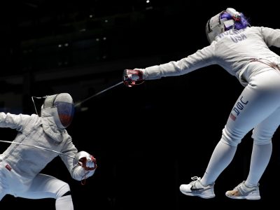 Міжнародна федерація фехтування продовжила санкції проти російських та білоруських спортсменів: що відомо  