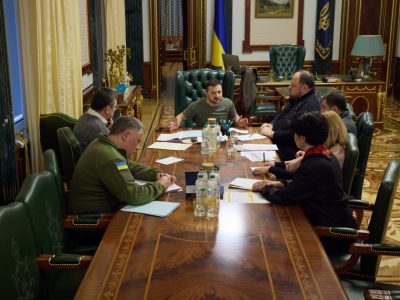 Глава держави провів нараду щодо підсумків першого парламентського саміту Кримської платформи  