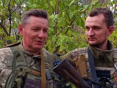 Листівка з фронту: крізь дві революції на війну  