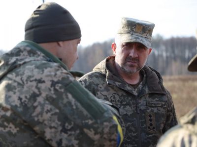 Щоб ефективно нищити ворога, позиції та лінії оборони мають бути не лише належно обладнані, а й забезпечені — Олександр Павлюк  