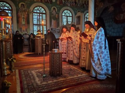 Ігумени на Афоні вперше відслужили панахиду за жертвами російської агресії проти України  