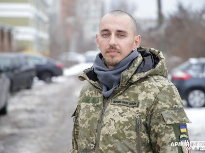 «Одна справа грати роль солдата в кіно, зовсім інша — вступити до лав ЗСУ»  