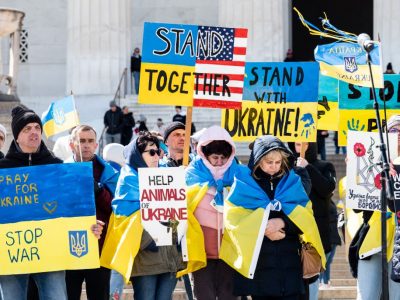 «Щедрик» партнера, або Як формується громадська думка США про Україну  