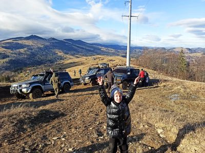 Родини загиблих захисників взяли участь у коляді на Гуцульщині  