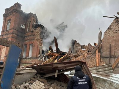 У Куп’янську під обстріл ракетами С-300 потрапила «швидка», поранено фельдшера  