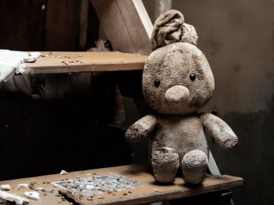 Ювенальні прокурори: на Миколаївщині внаслідок ворожого обстрілу поранено 10-річного хлопця  