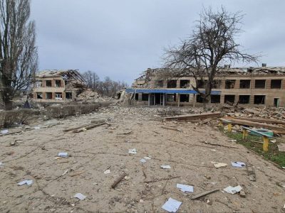 Окупанти продовжують нищити школи та інфраструктуру на Запоріжжі  