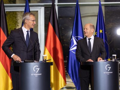 Генсек НАТО високо оцінює підтримку Німеччиною України, яка відіграє ключову роль в Альянсі  